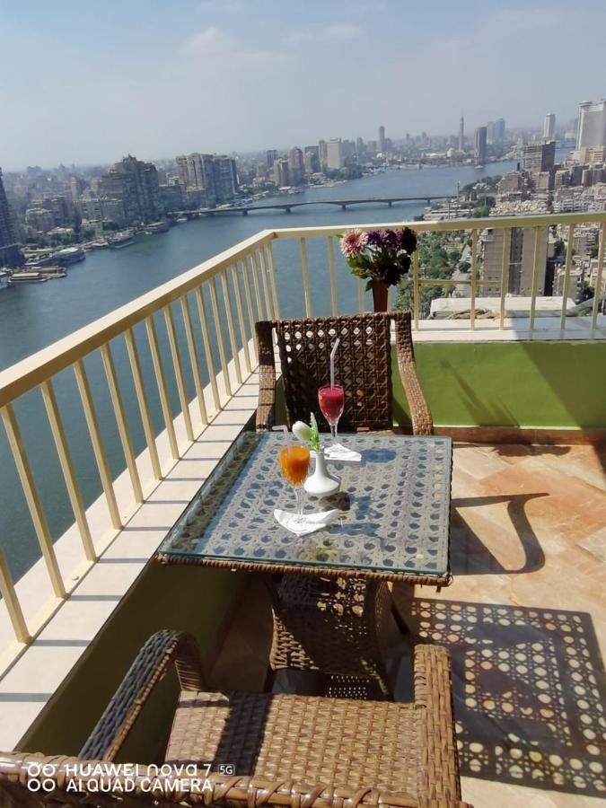 Pyramids Nile Tower Hotel Kairo Bagian luar foto